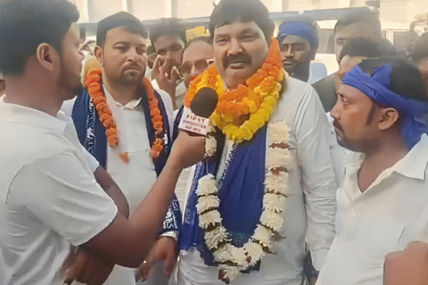 रैयाजुल हक राजू का नामांकन बरौली विधानसभा क्षेत्र के आगामी चुनाव को और भी दिलचस्प बना देगा